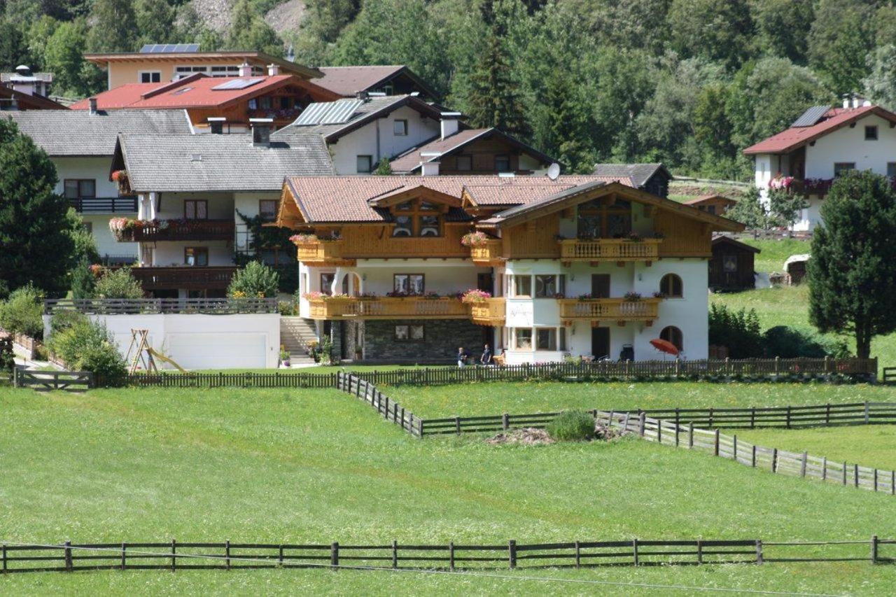 ניוסטיפט אים סטובאיטל Landhaus Alpensonne מראה חיצוני תמונה
