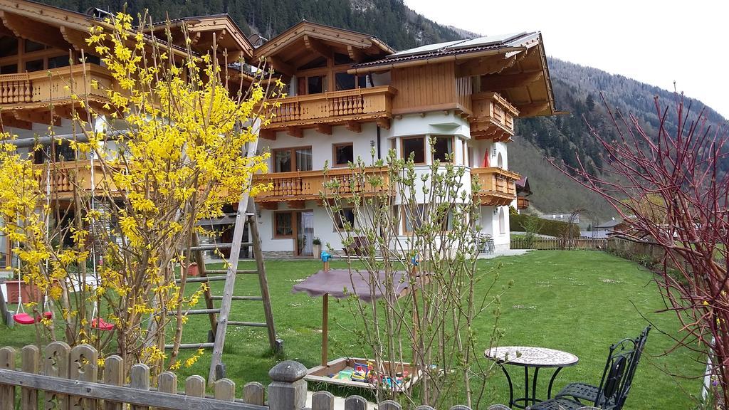 ניוסטיפט אים סטובאיטל Landhaus Alpensonne מראה חיצוני תמונה